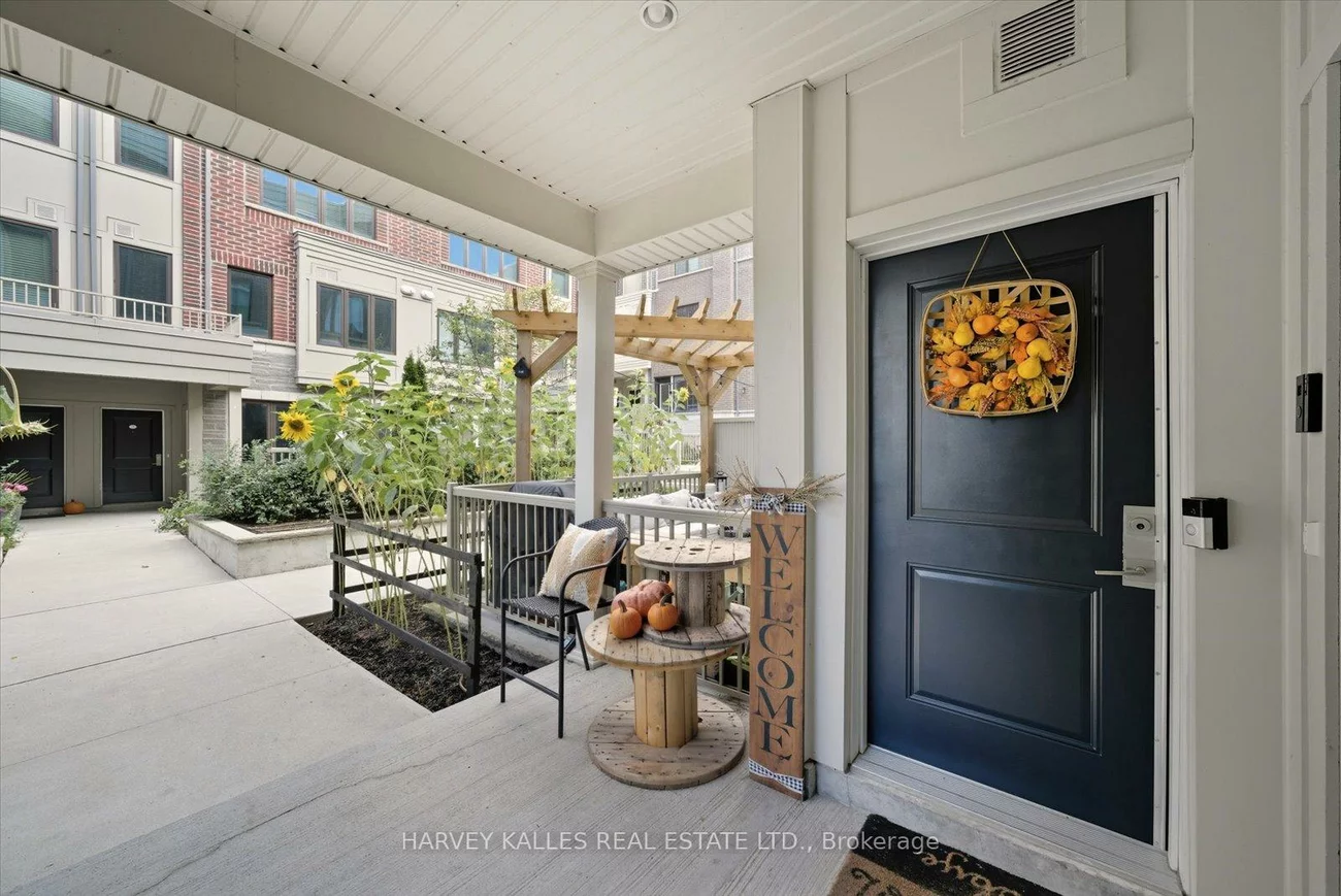 95, Eastwood Park, Long Branch, Toronto