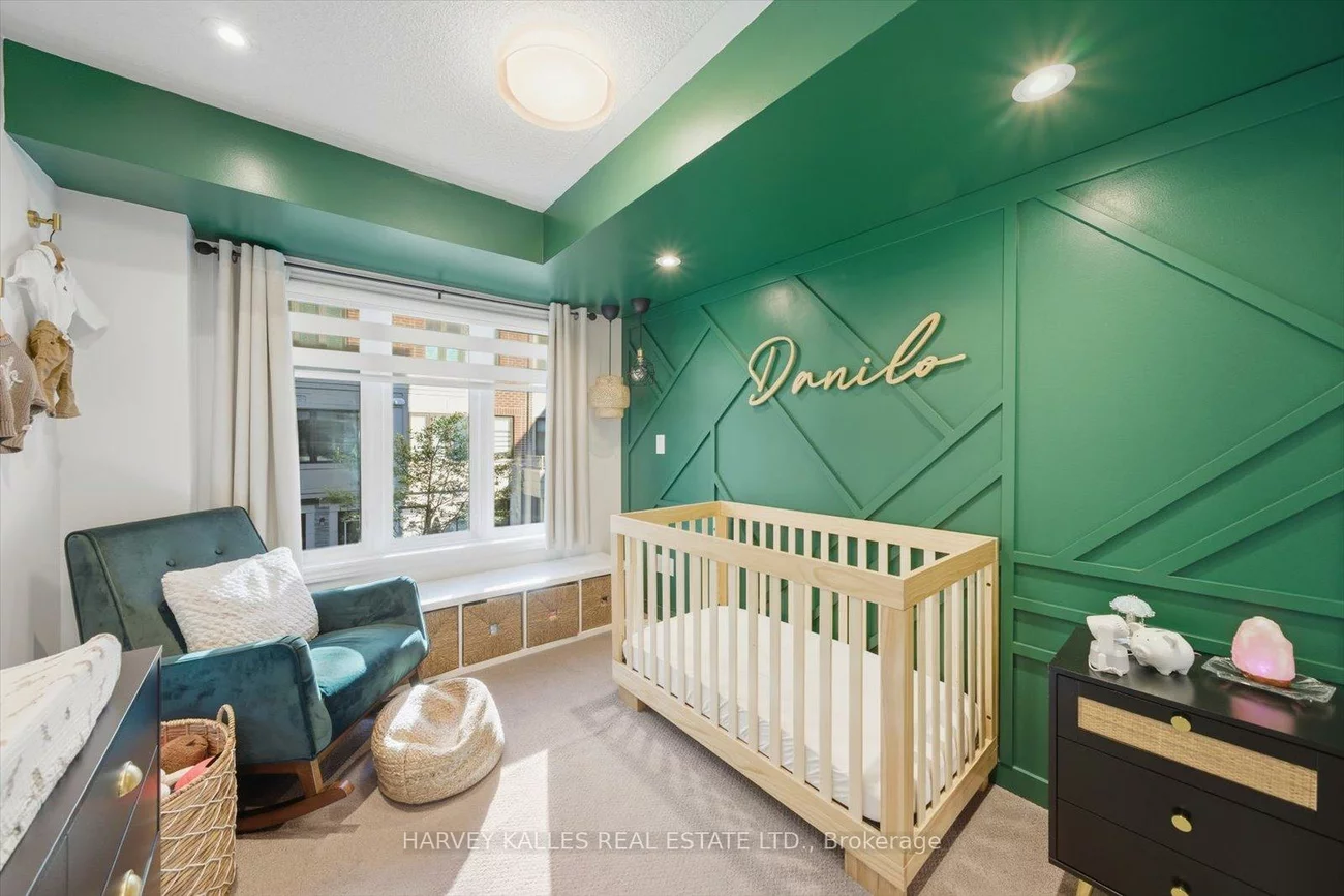 95, Eastwood Park, Long Branch, Toronto