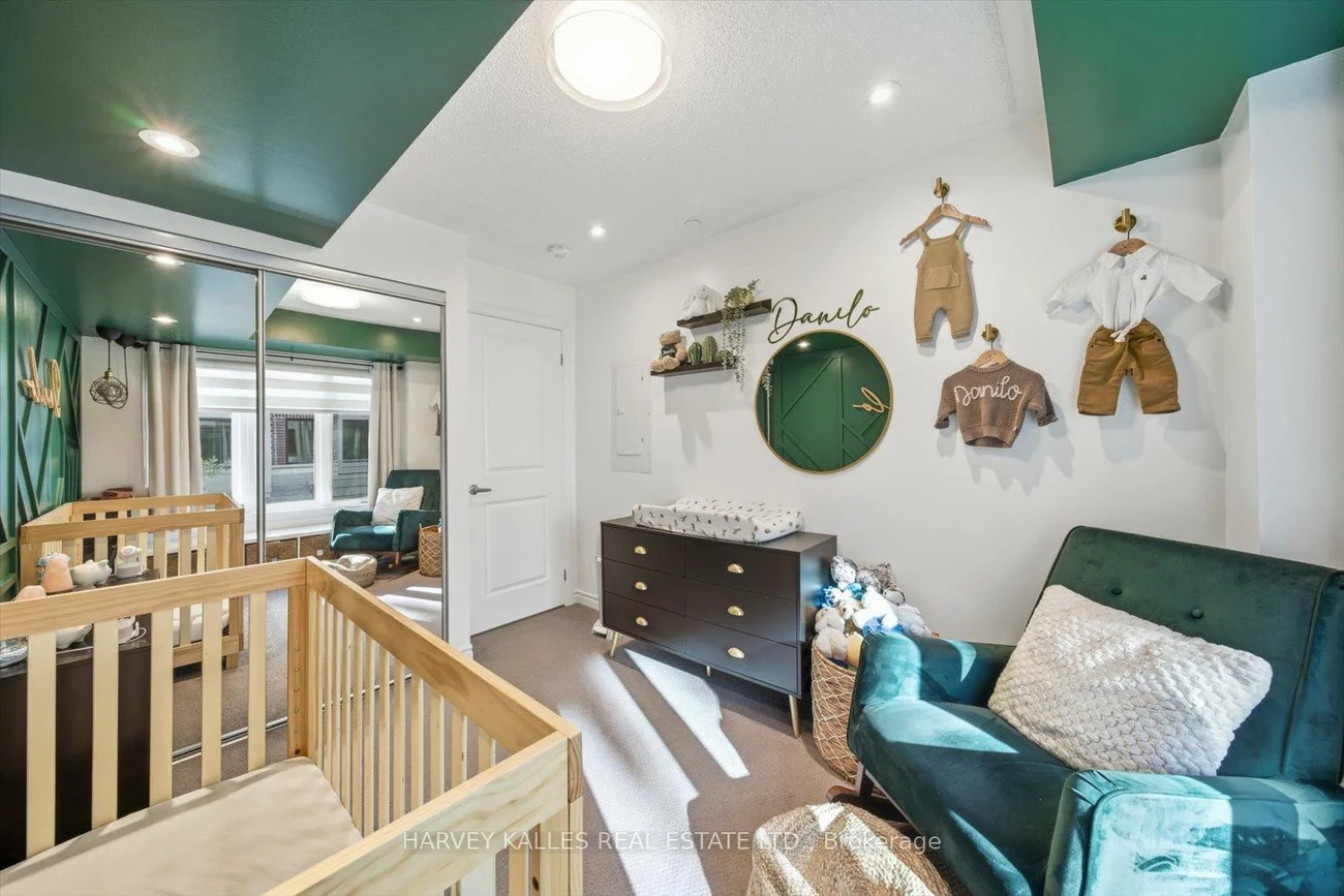 95, Eastwood Park, Long Branch, Toronto