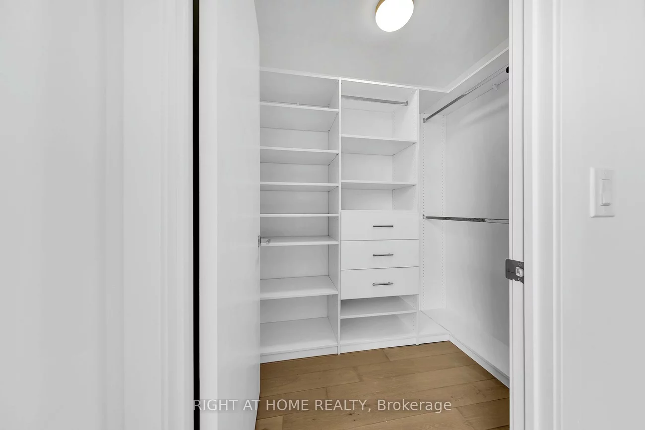 530, Indian, Junction Area, Toronto