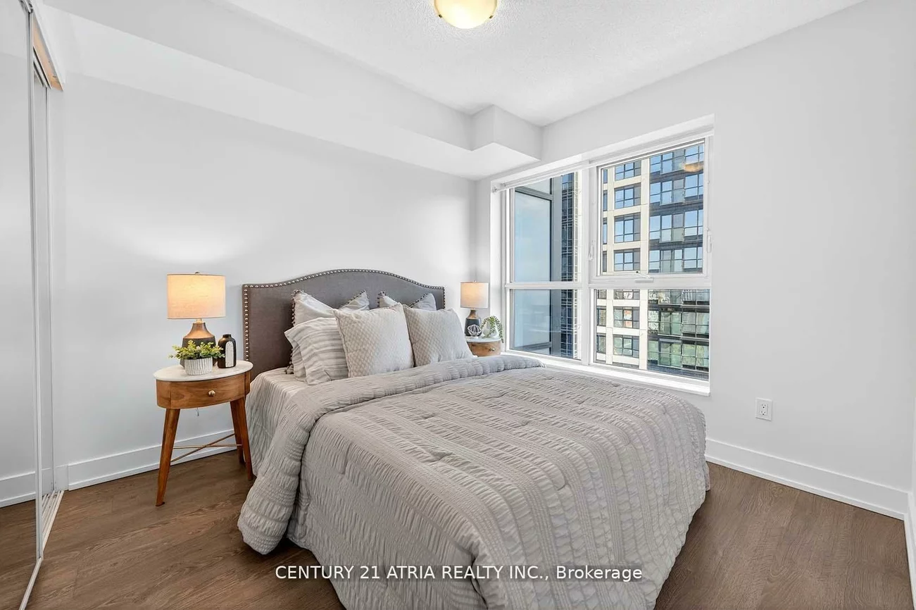 7, Mabelle, Islington-City Centre West, Toronto