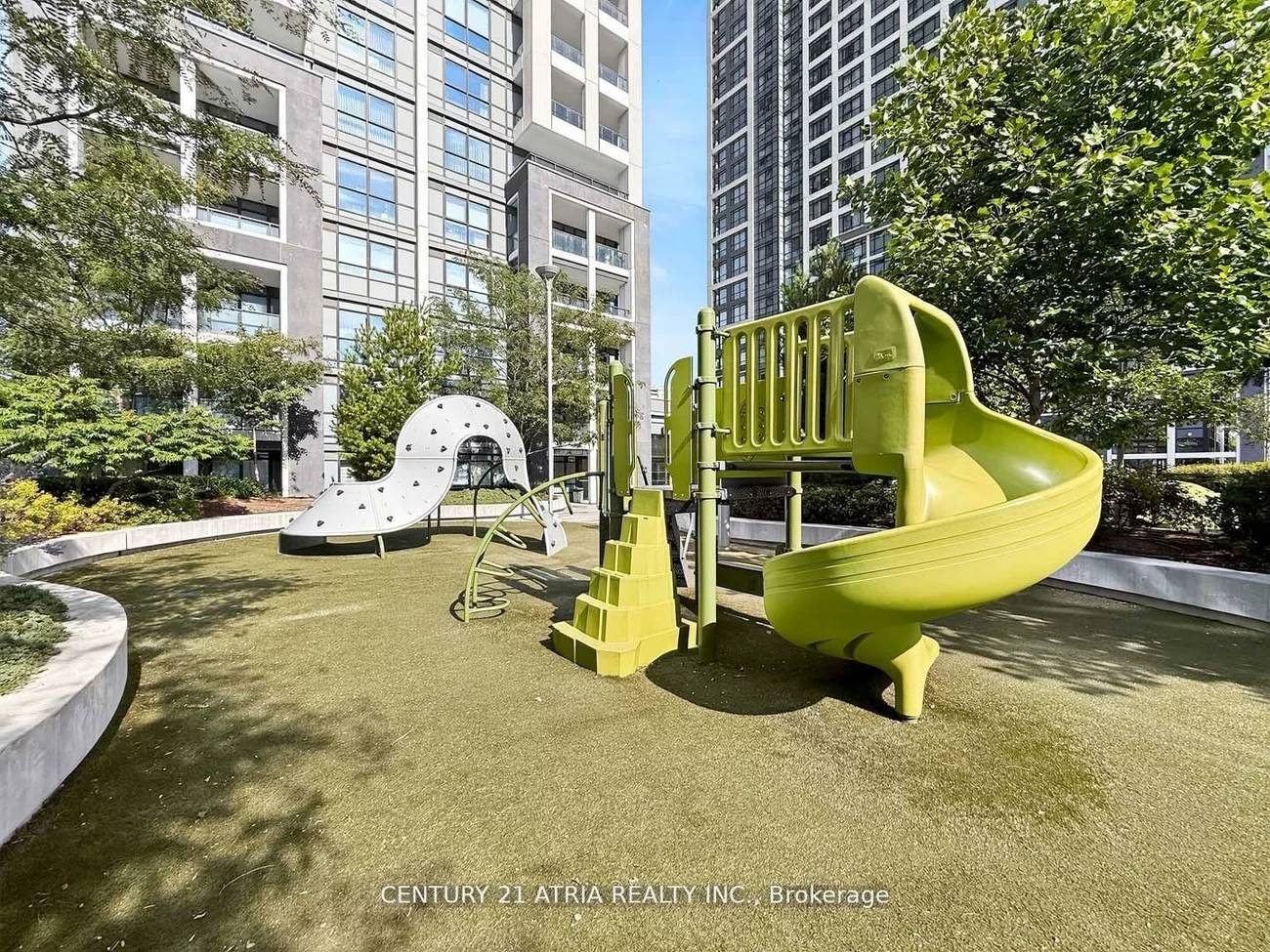 7, Mabelle, Islington-City Centre West, Toronto