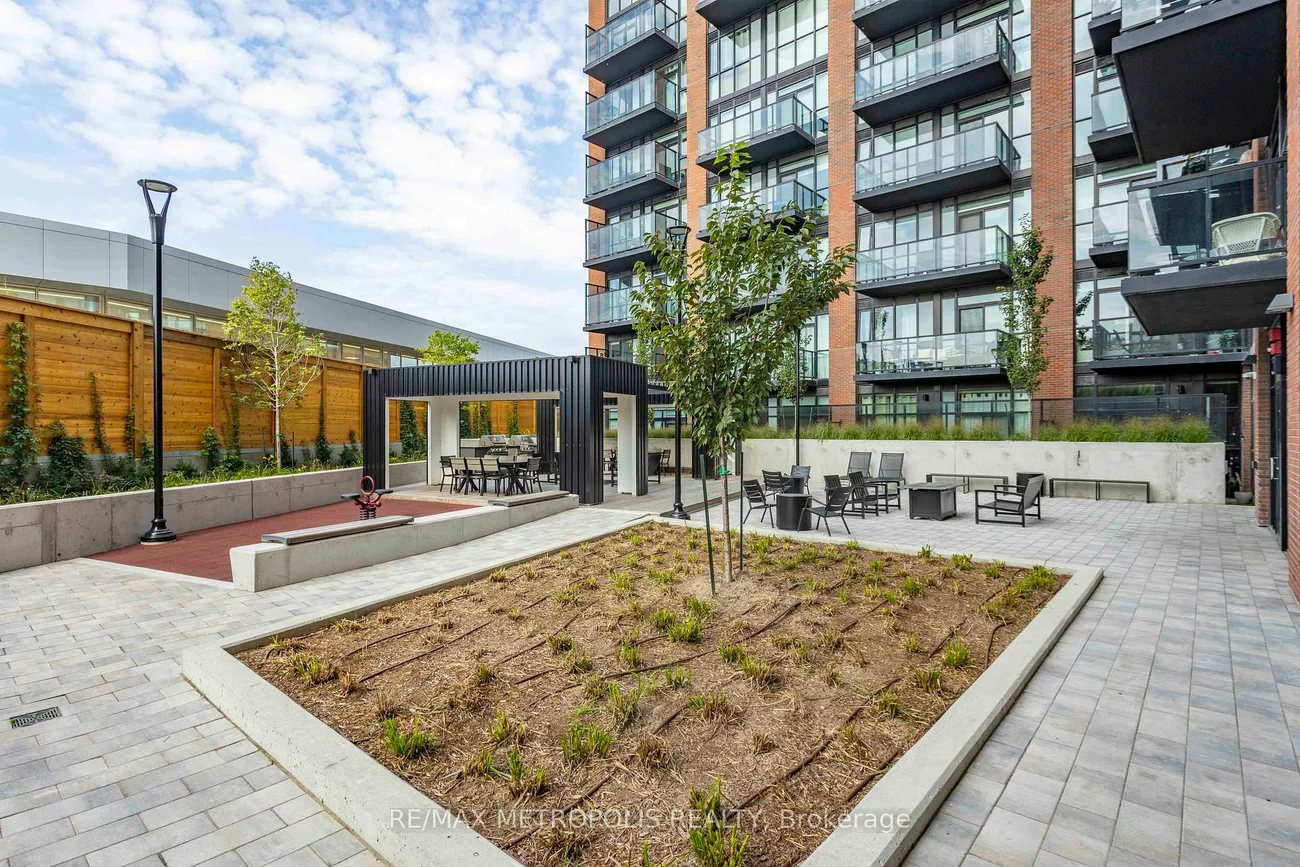 2300, St Clair, Junction Area, Toronto