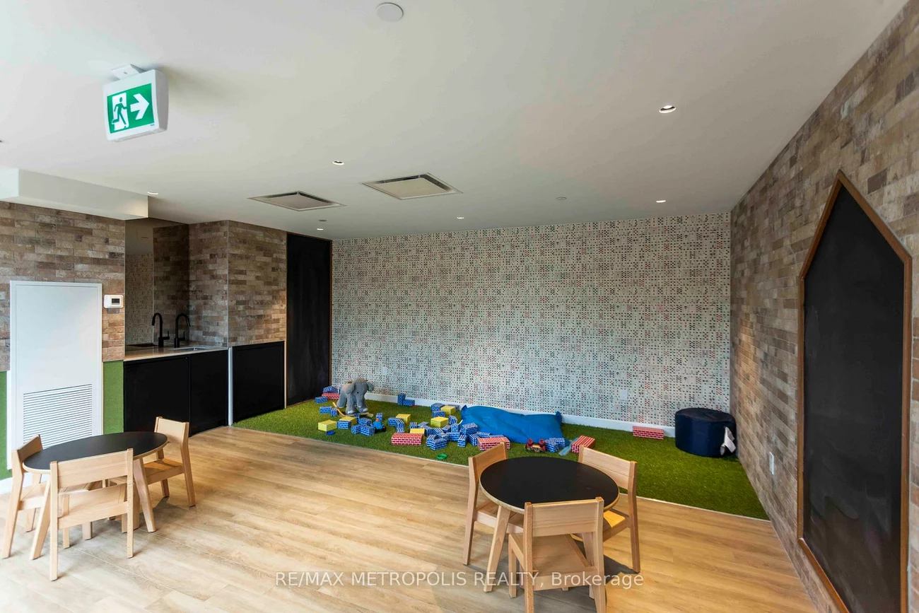 2300, St Clair, Junction Area, Toronto