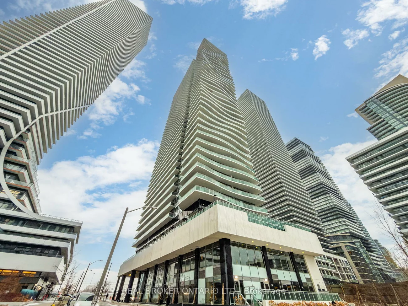 33, Shore Breeze, Mimico, Toronto