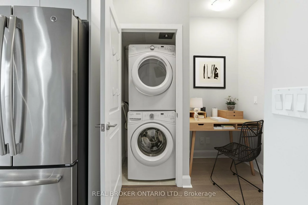 33, Shore Breeze, Mimico, Toronto