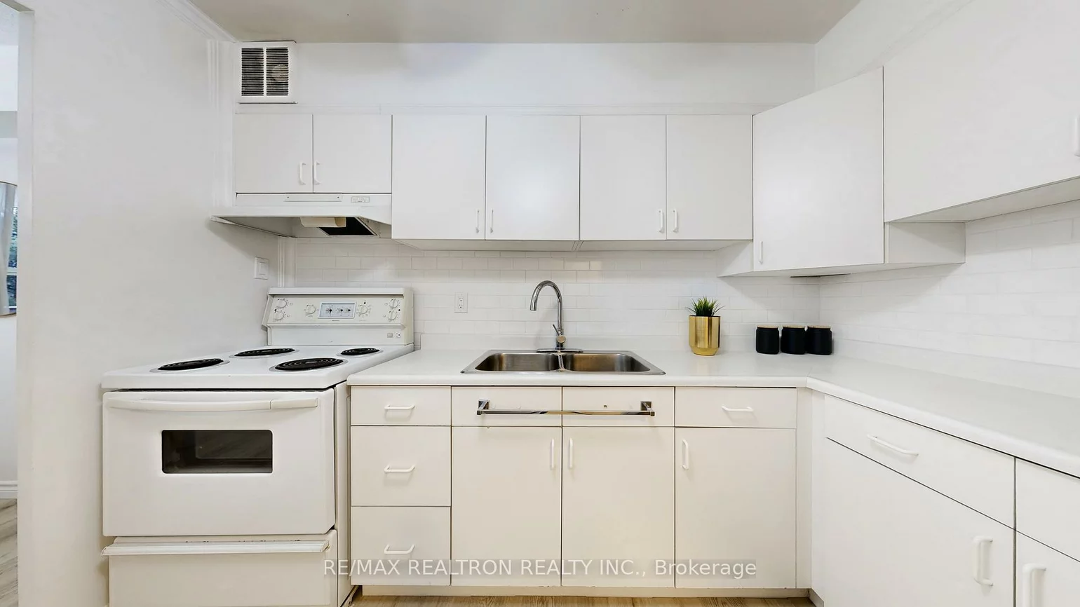 451, The West Mall, Etobicoke West Mall, Toronto