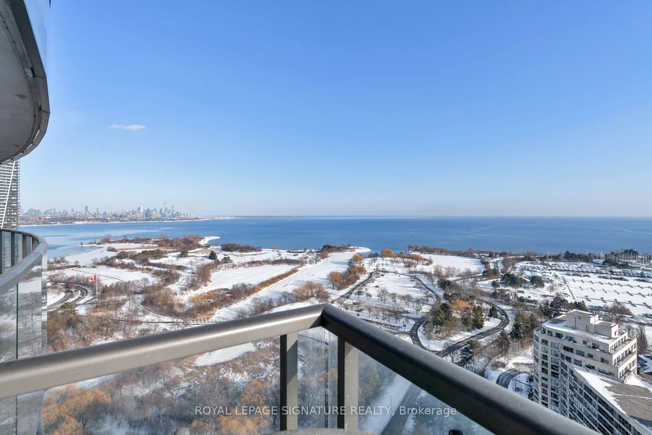 2240, Lake Shore, Mimico, Toronto