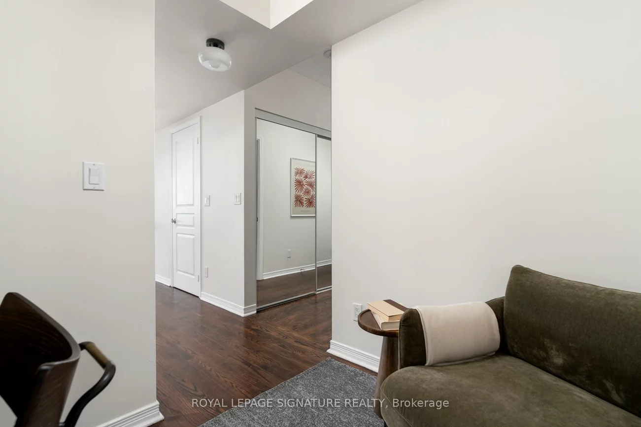 2240, Lake Shore, Mimico, Toronto