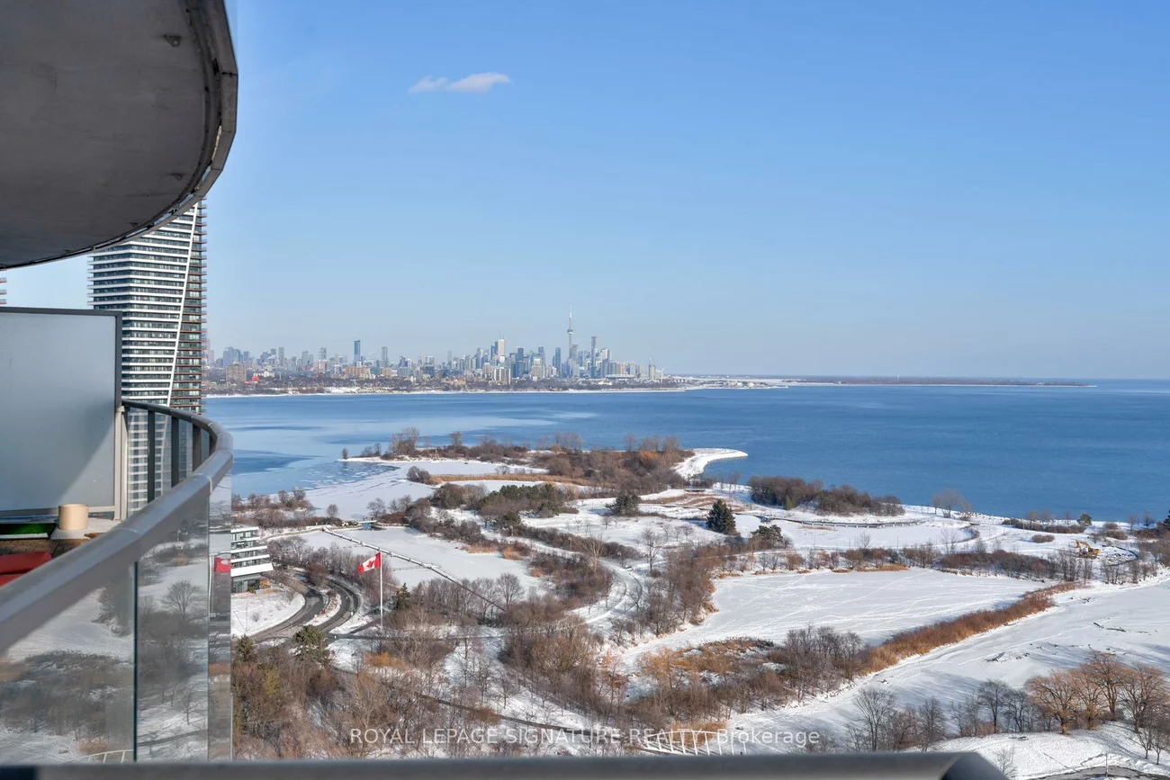 2240, Lake Shore, Mimico, Toronto