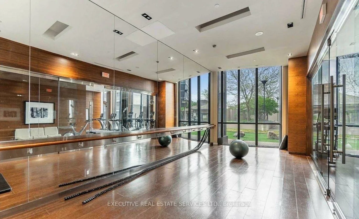 5, Valhalla Inn, Islington-City Centre West, Toronto