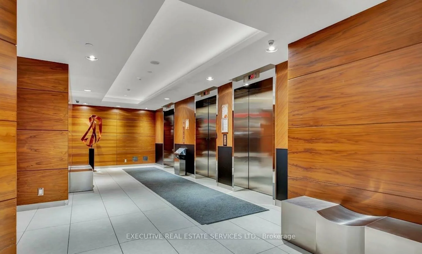 5, Valhalla Inn, Islington-City Centre West, Toronto