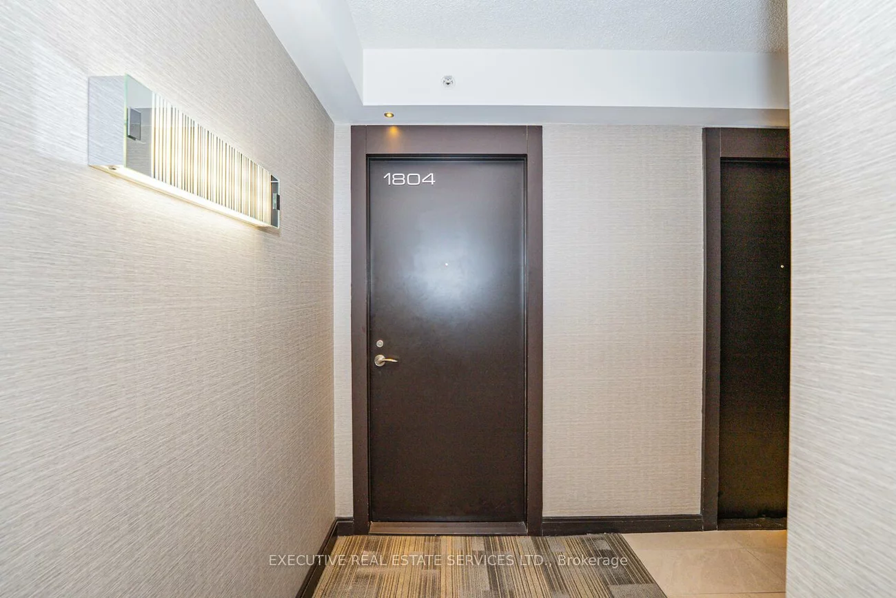 5, Valhalla Inn, Islington-City Centre West, Toronto