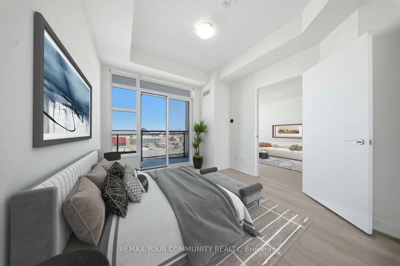 840, Queens Plate, West Humber-Clairville, Toronto