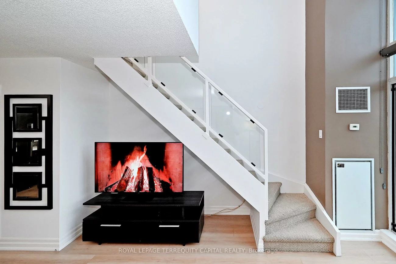 200, Manitoba, Mimico, Toronto