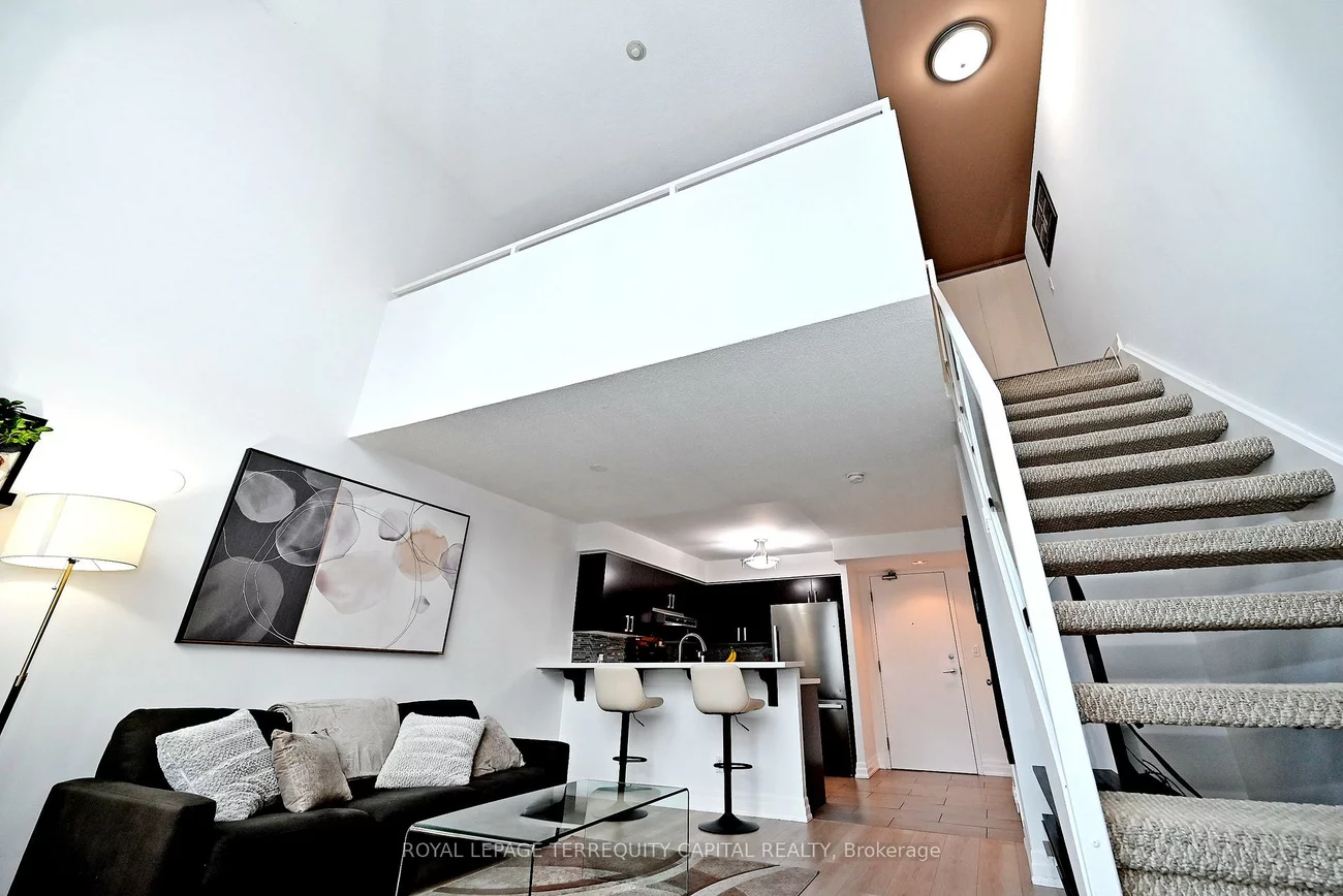 200, Manitoba, Mimico, Toronto