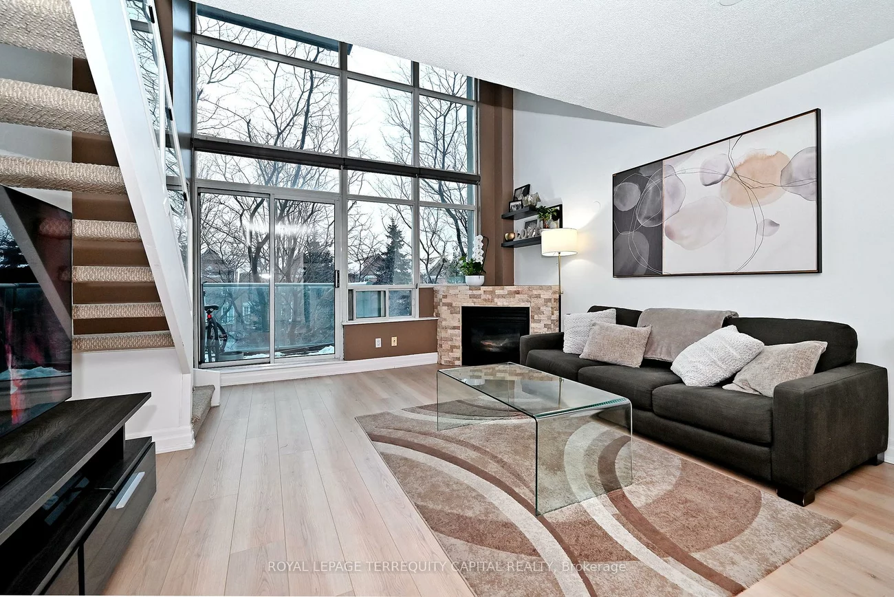 200, Manitoba, Mimico, Toronto