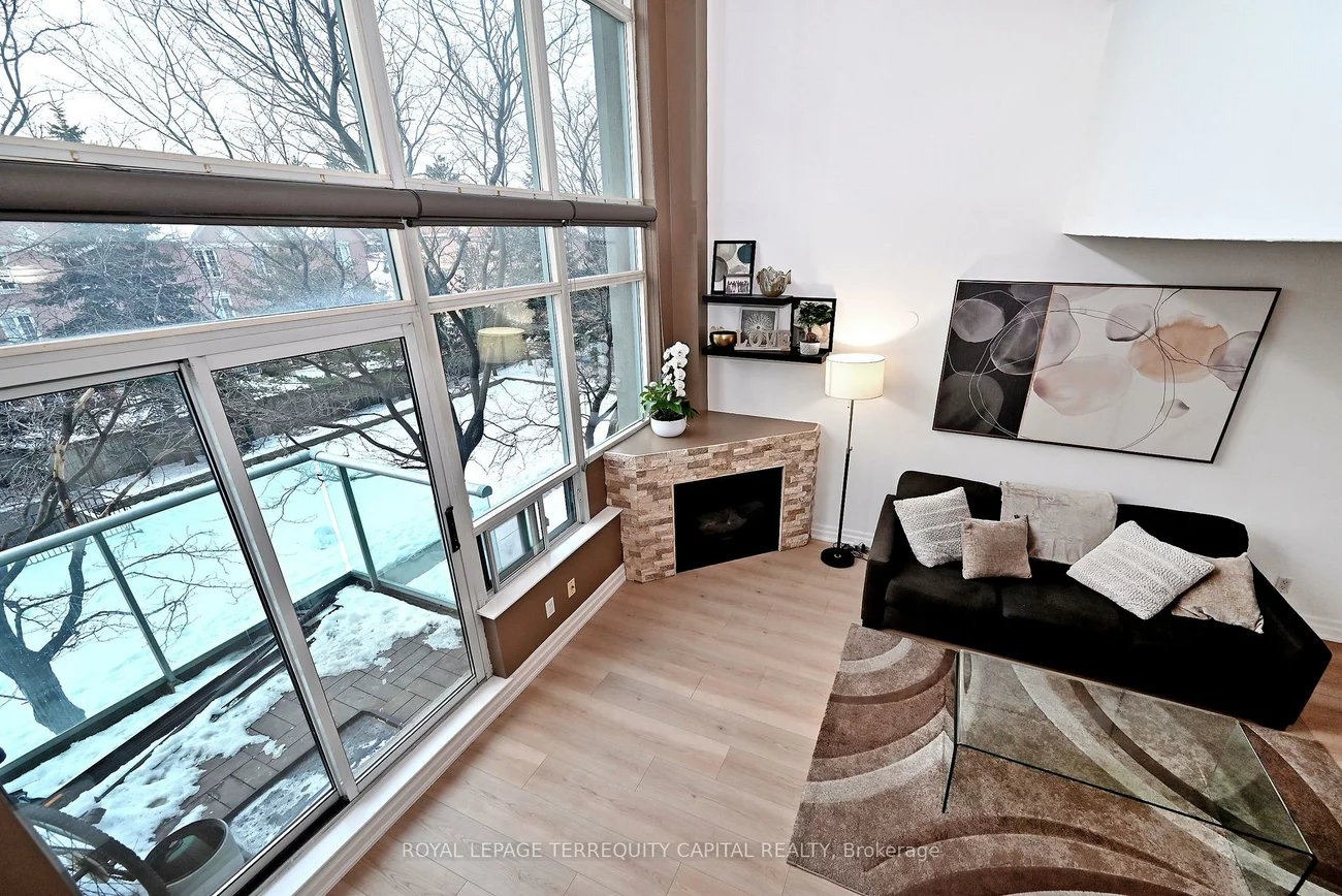 200, Manitoba, Mimico, Toronto