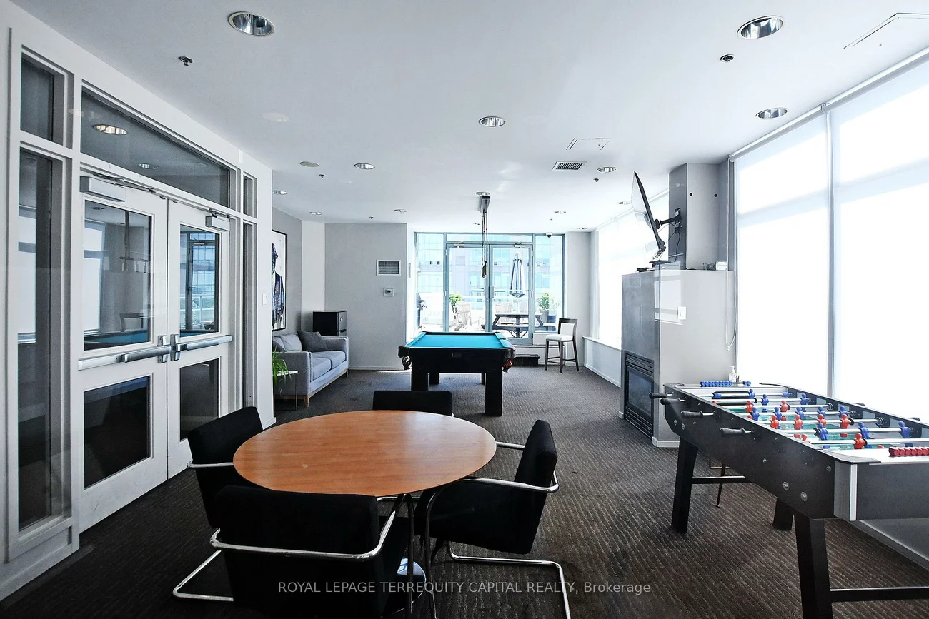 200, Manitoba, Mimico, Toronto