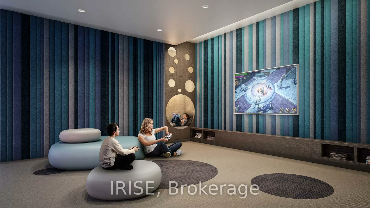 858, Dupont, Dovercourt-Wallace Emerson-Junction, Toronto