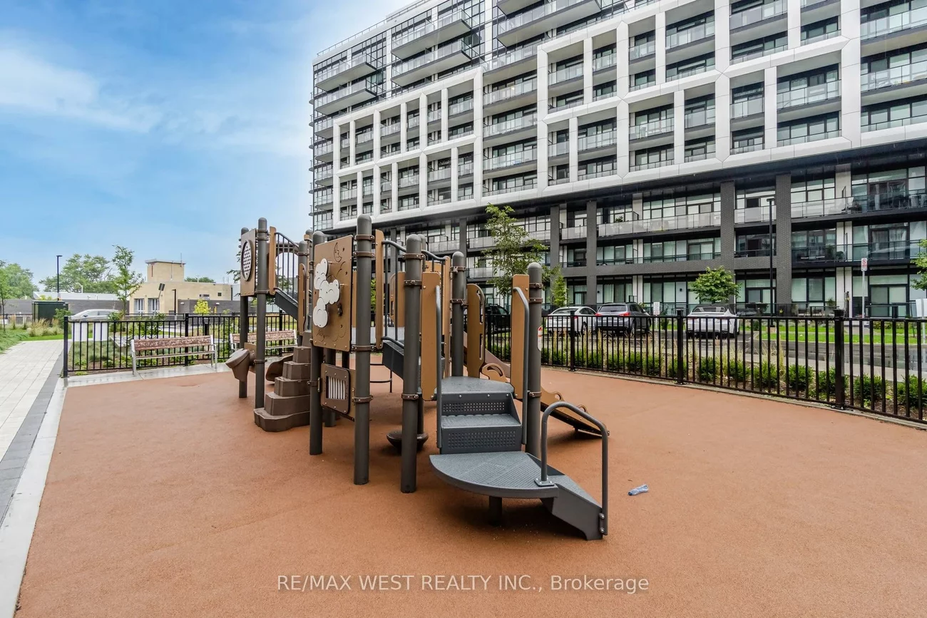 60, George Butchart, Downsview-Roding-CFB, Toronto