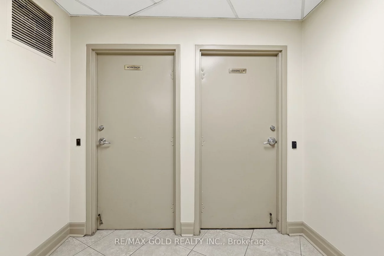 335, Mill, Eringate-Centennial-West Deane, Toronto