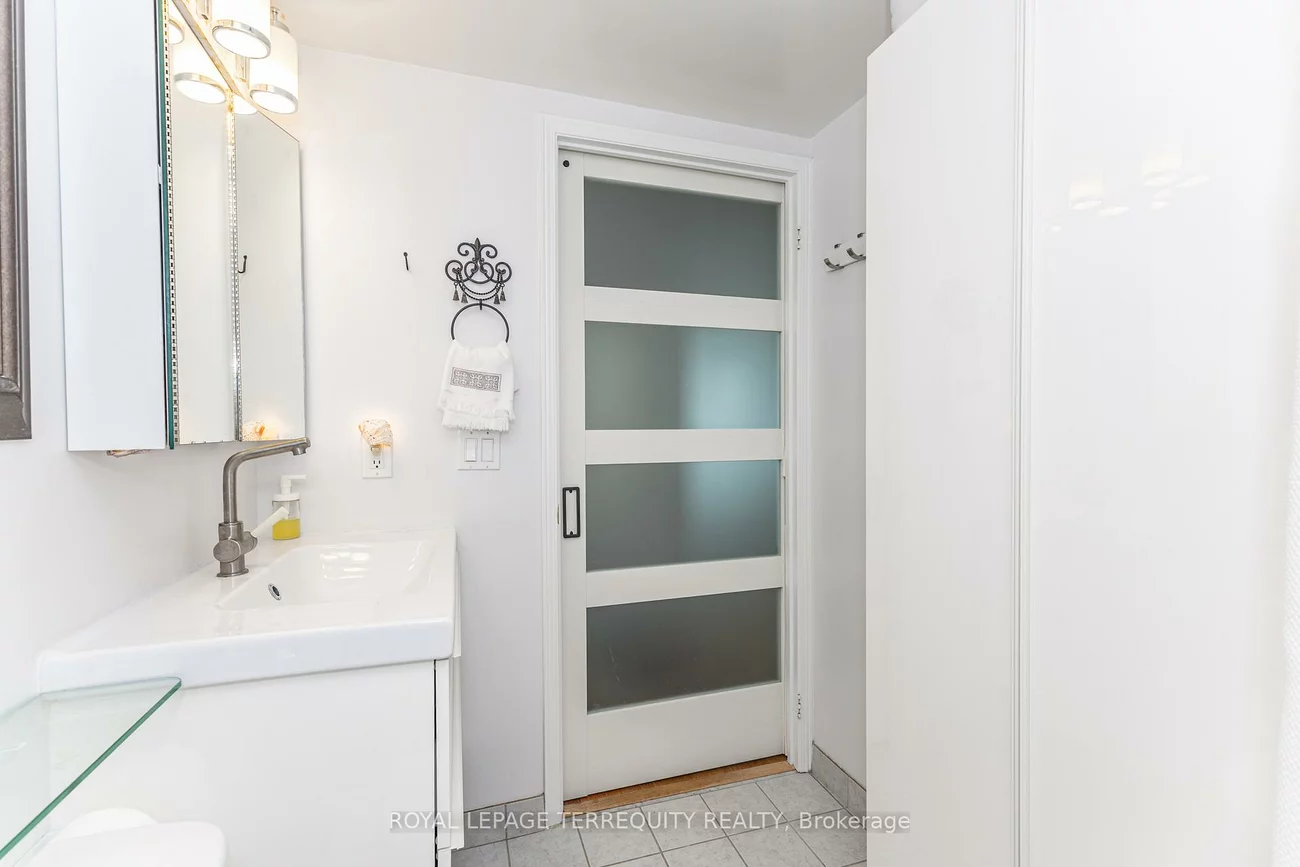 15, Michael Power, Islington-City Centre West, Toronto