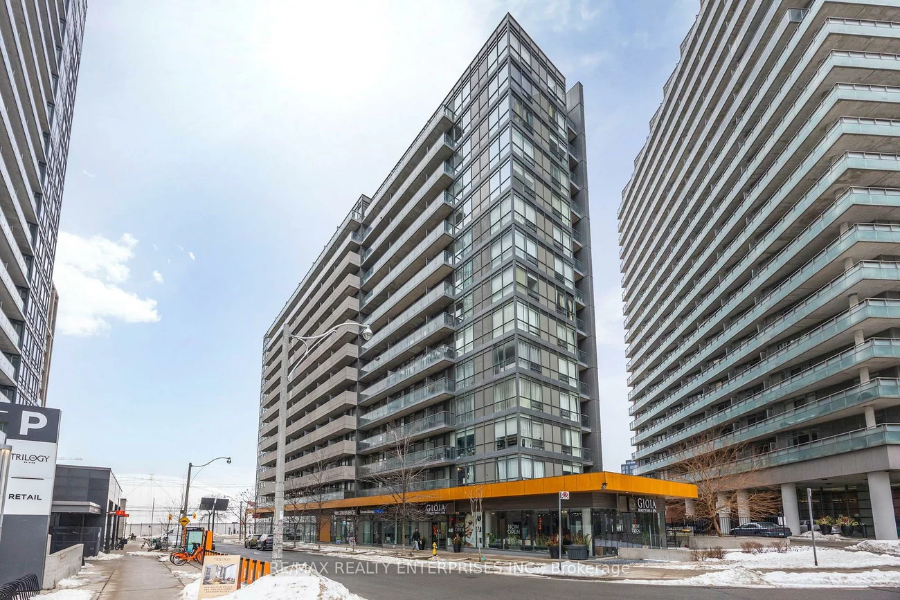 20, Joe Shuster, South Parkdale, Toronto