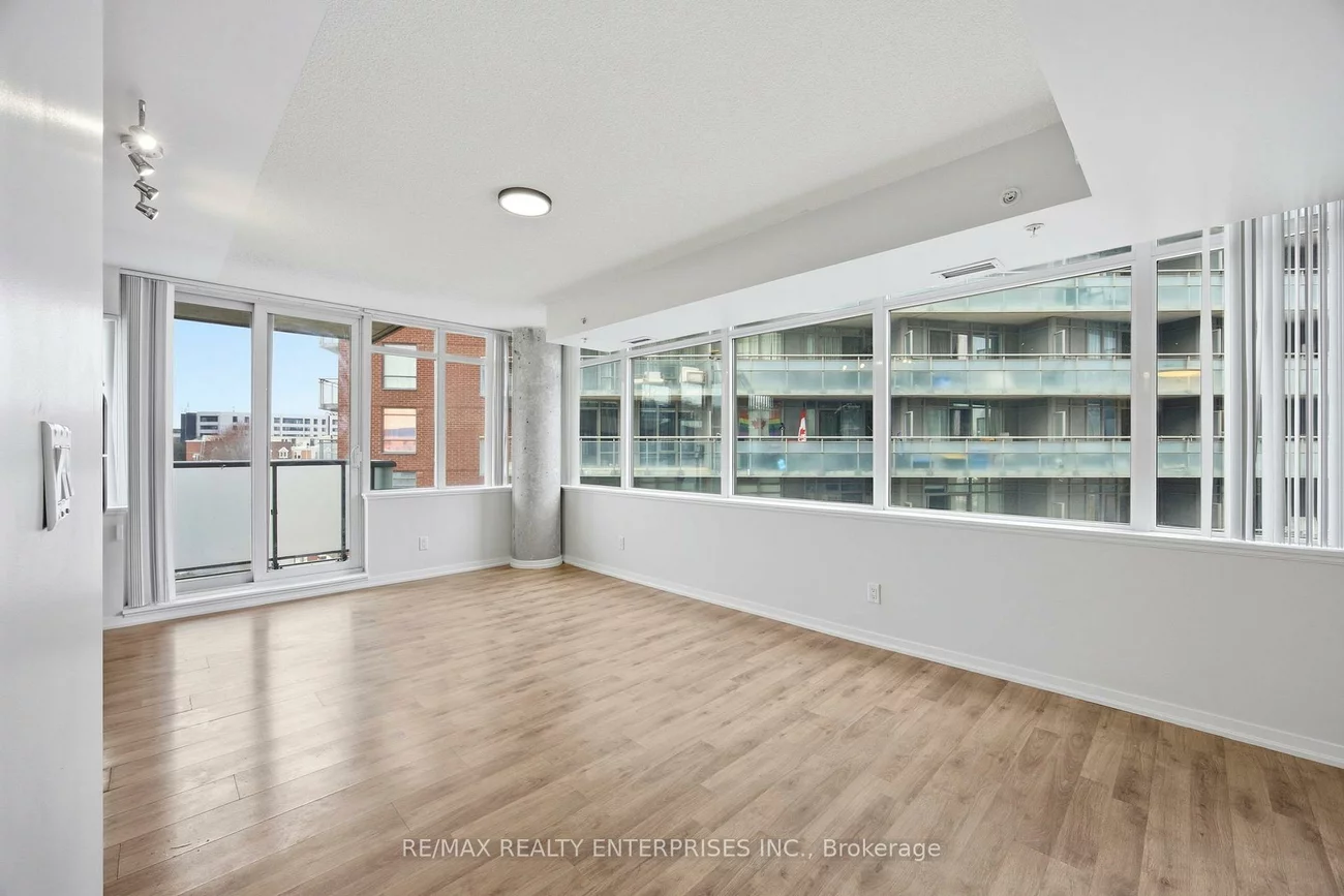 20, Joe Shuster, South Parkdale, Toronto