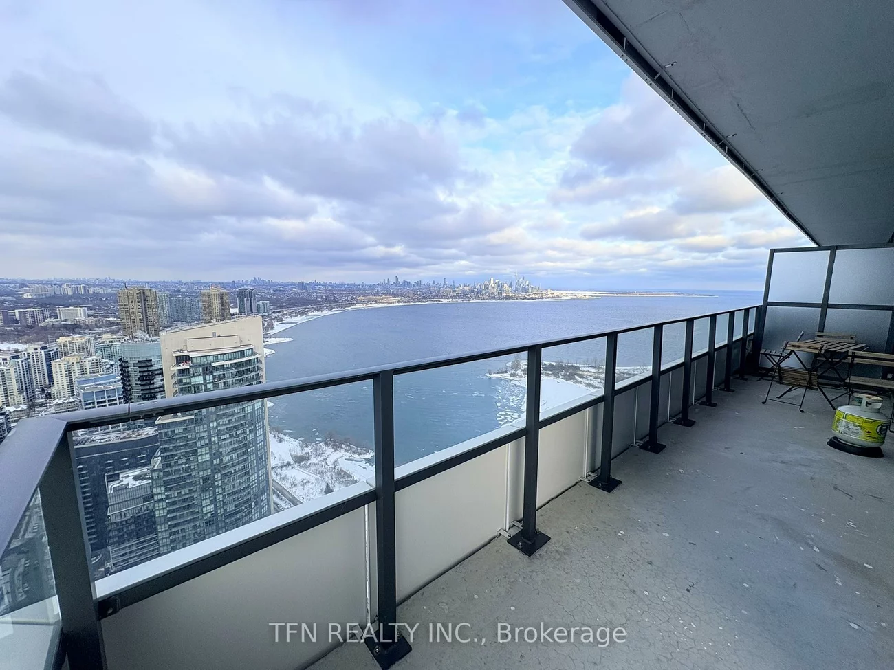 20, Shore Breeze, Mimico, Toronto