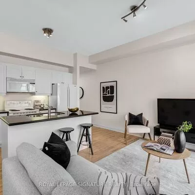 1398, Bloor, Dovercourt-Wallace Emerson-Junction, Toronto