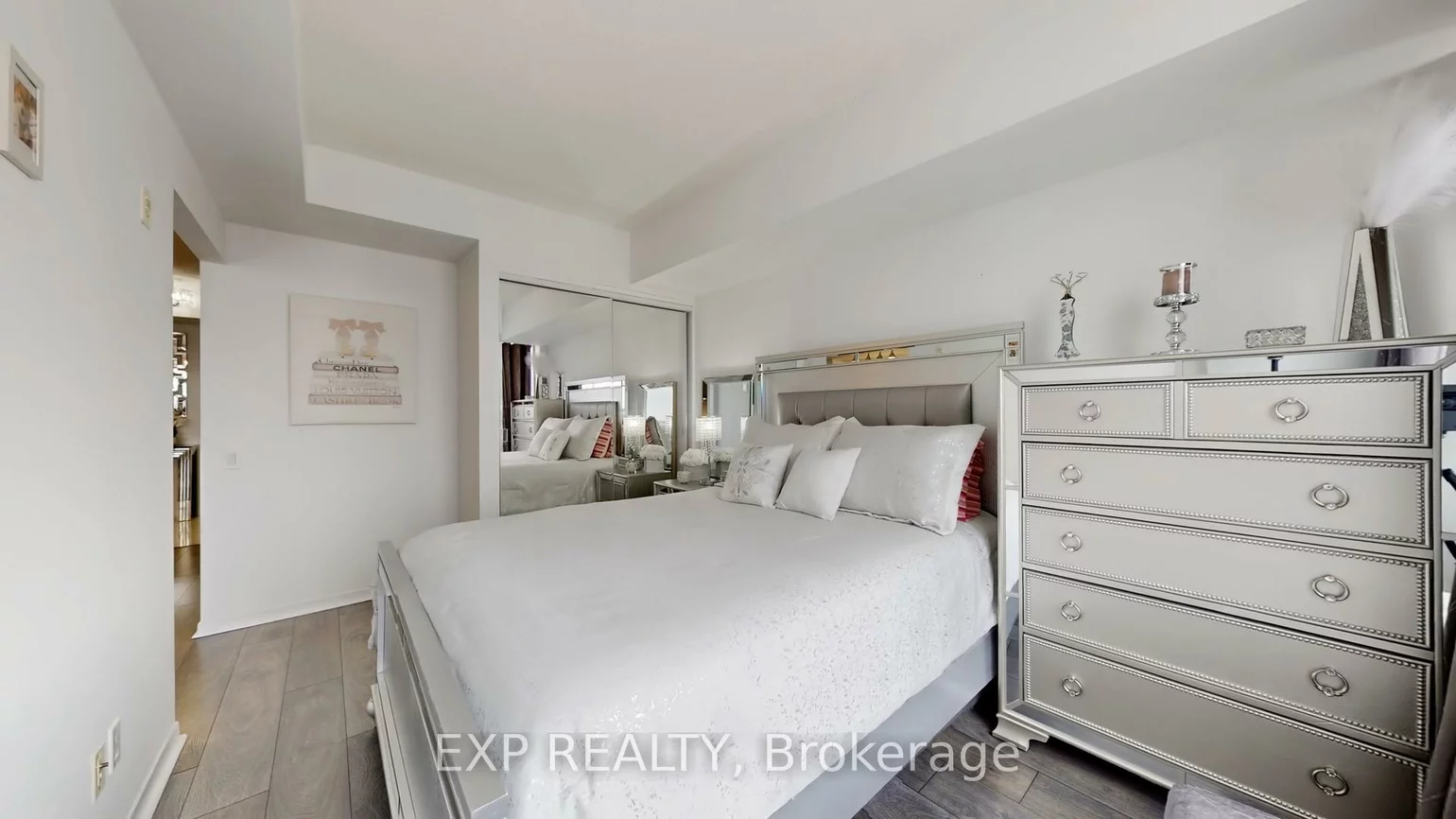 1050, The Queensway, Islington-City Centre West, Toronto