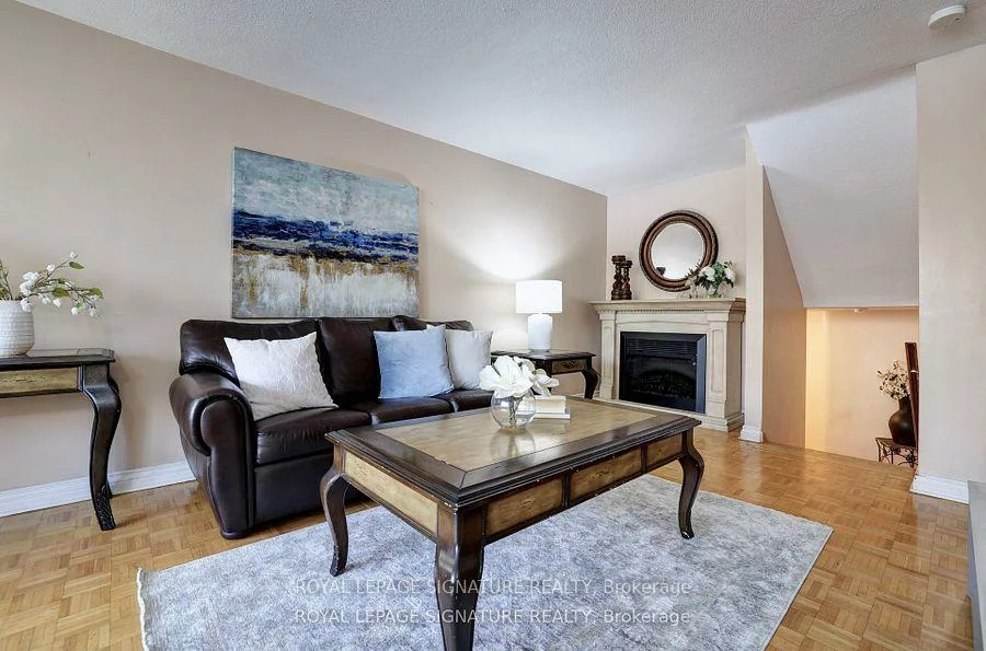 11, Wincott, Kingsview Village-The Westway, Toronto