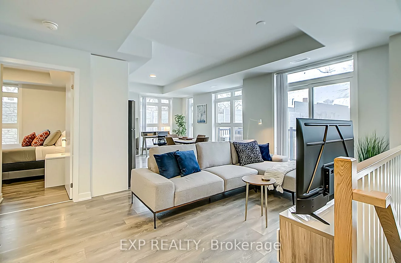 90, Canon Jackson, Beechborough-Greenbrook, Toronto