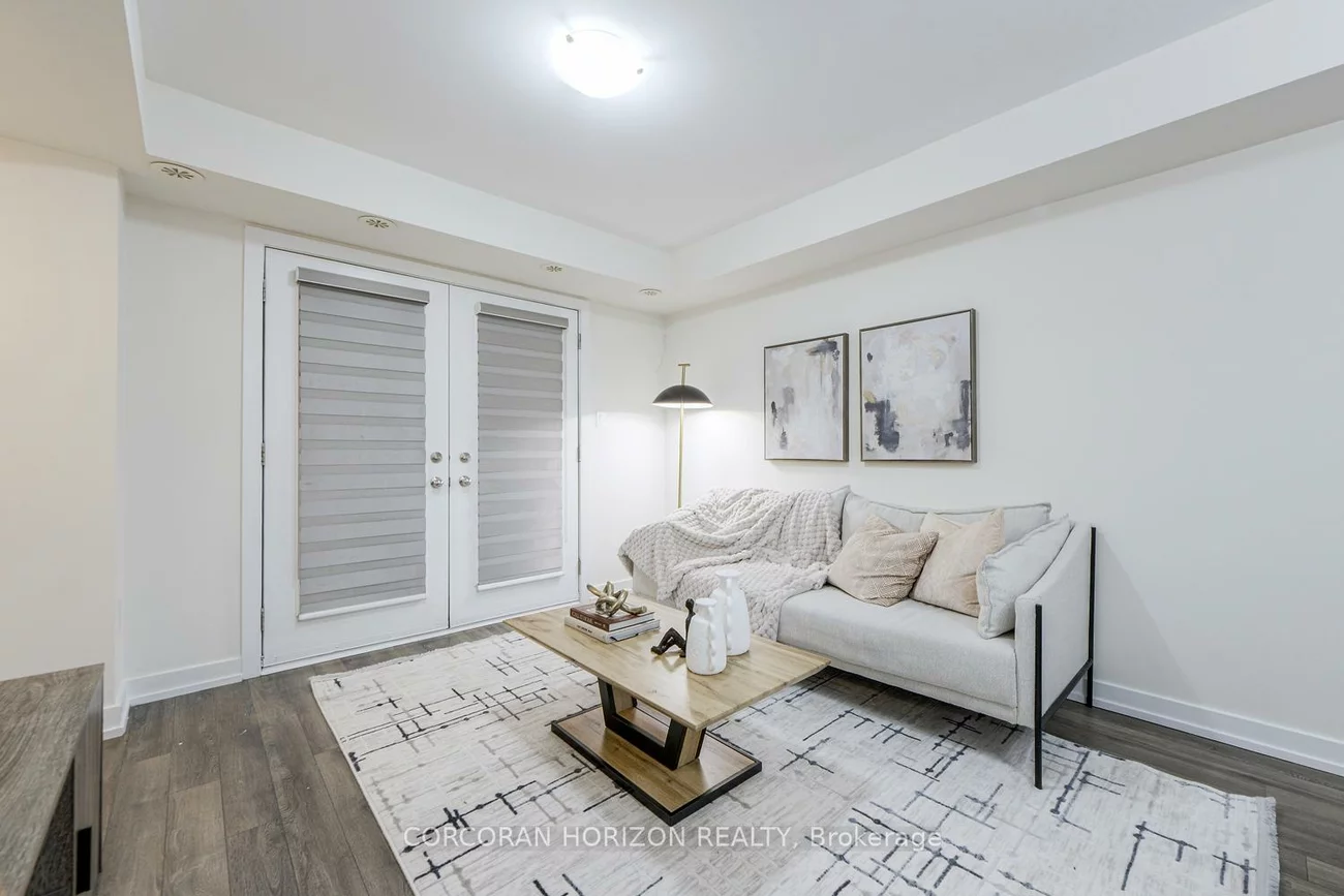 2315, Sheppard, Humberlea-Pelmo Park W5, Toronto