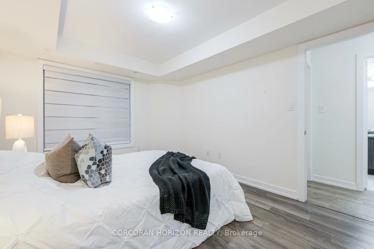 2315, Sheppard, Humberlea-Pelmo Park W5, Toronto