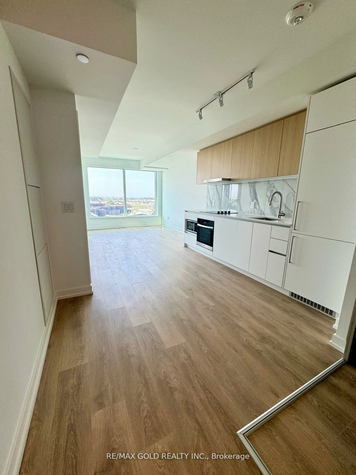 1100, Sheppard, York University Heights, Toronto