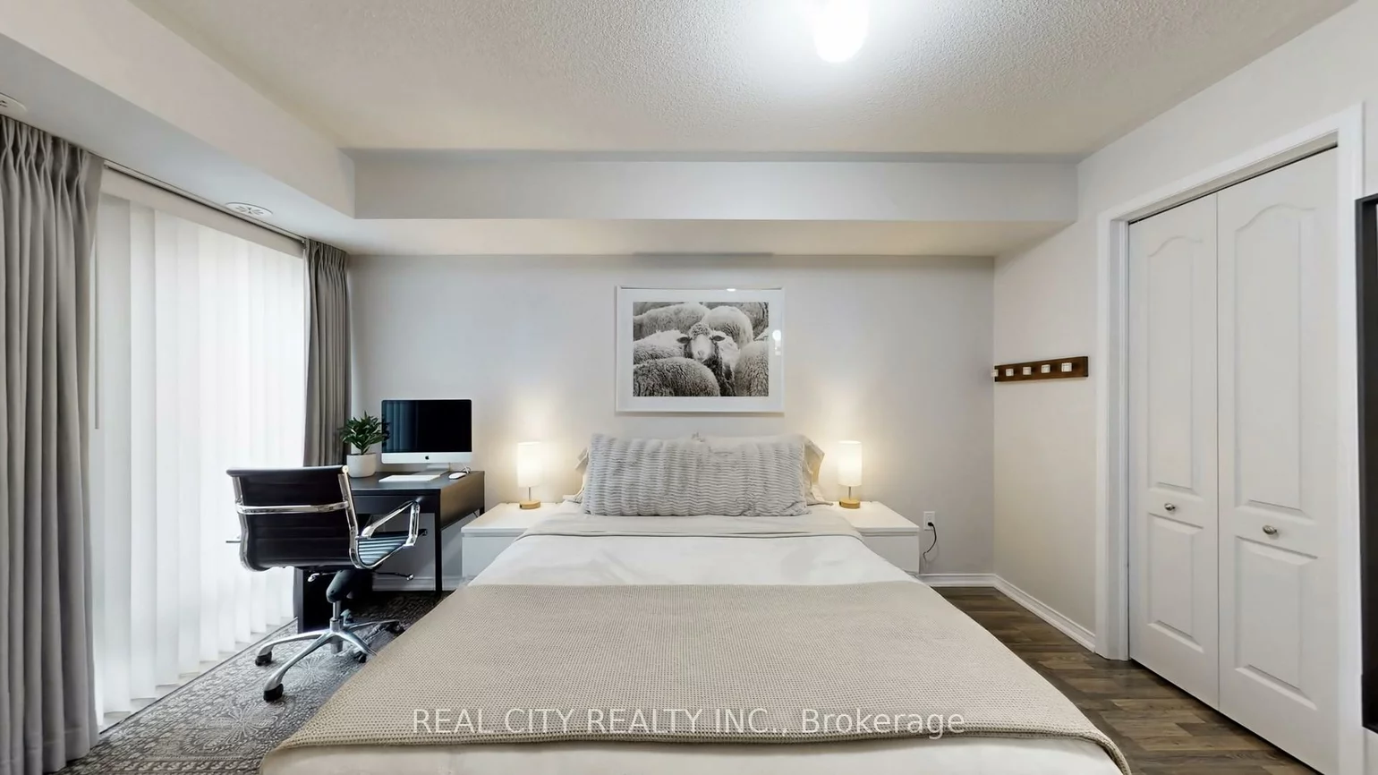 142, Widdicombe Hill, Willowridge-Martingrove-Richview, Toronto