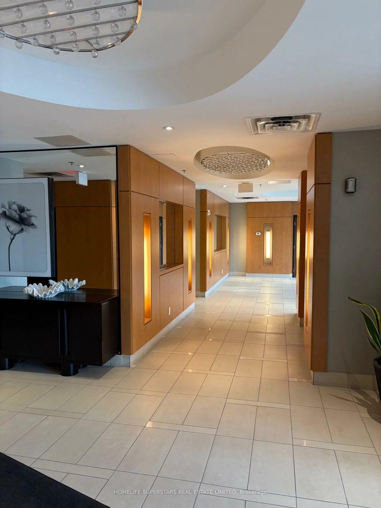 840, Queens Plate, West Humber-Clairville, Toronto