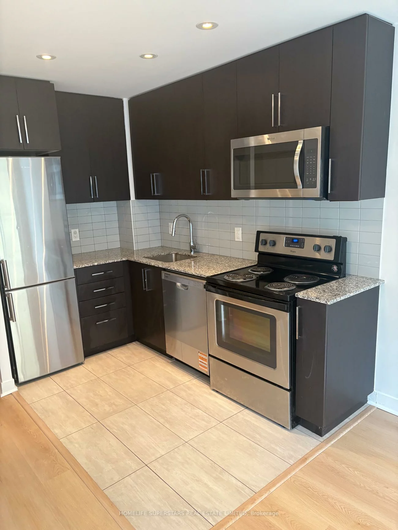 840, Queens Plate, West Humber-Clairville, Toronto