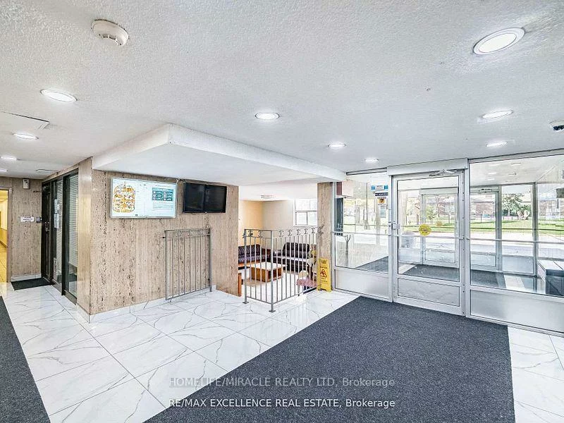 2645, Kipling, Mount Olive-Silverstone-Jamestown, Toronto