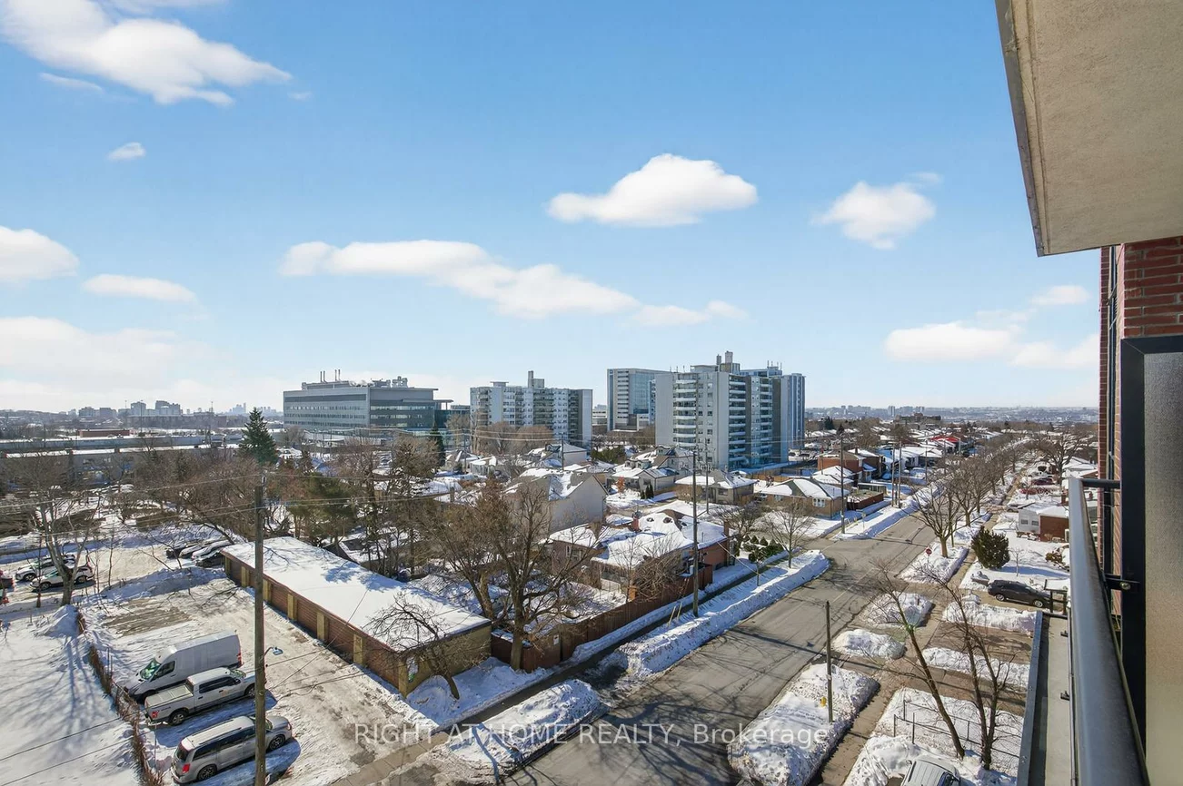 2800, Keele, Downsview-Roding-CFB, Toronto