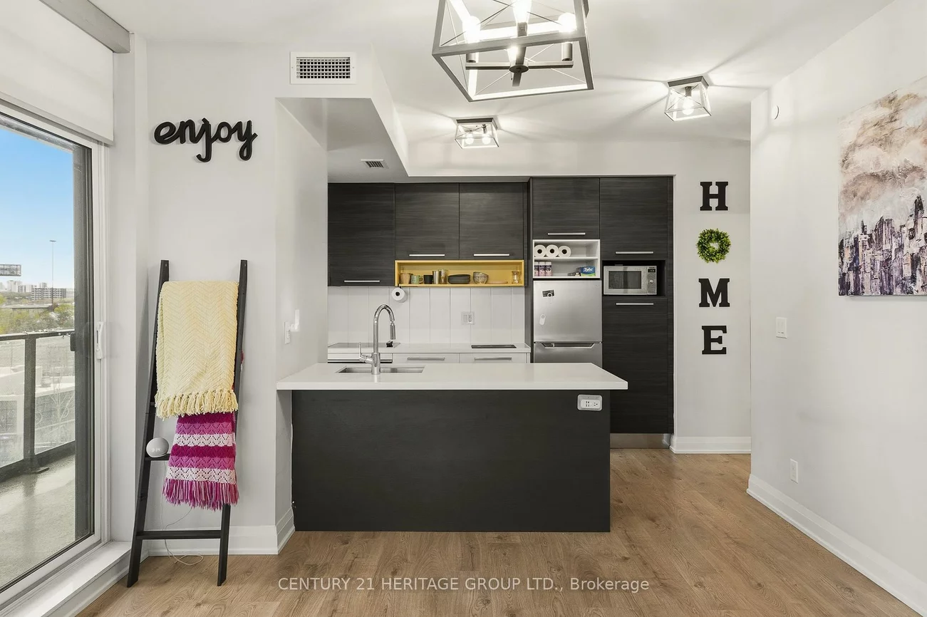 36, Park Lawn, Mimico, Toronto