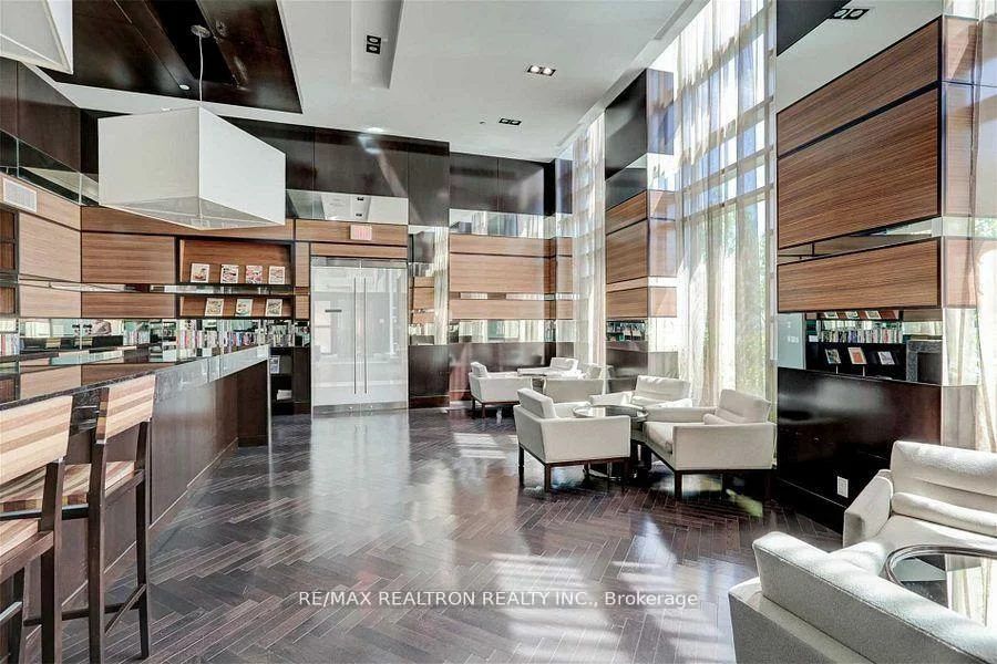 235, Sherway Gardens, Islington-City Centre West, Toronto