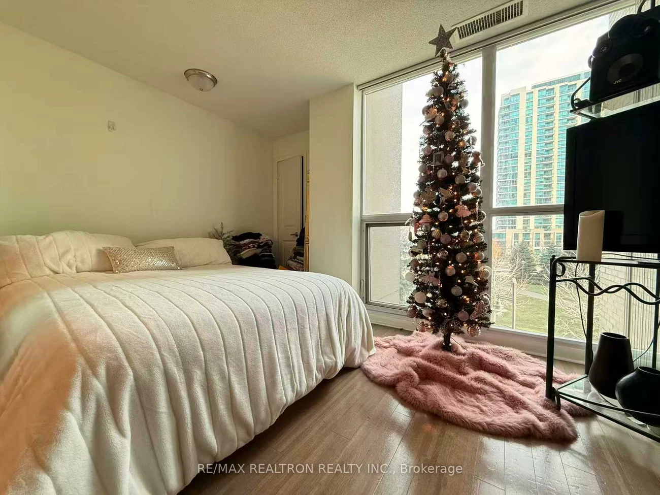 235, Sherway Gardens, Islington-City Centre West, Toronto