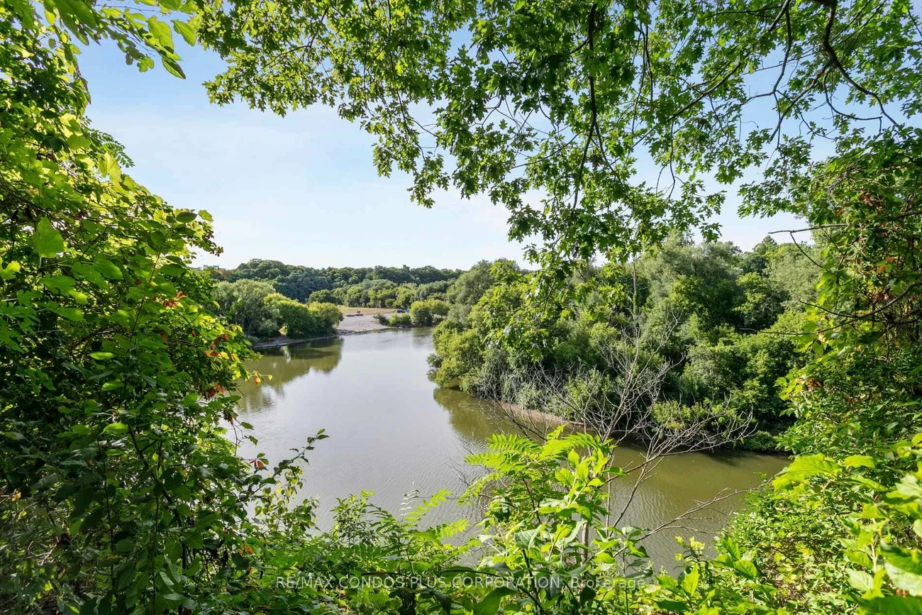 185, Stephen, Stonegate-Queensway, Toronto