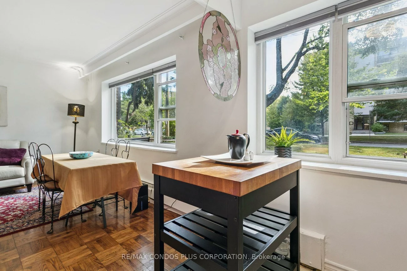 185, Stephen, Stonegate-Queensway, Toronto