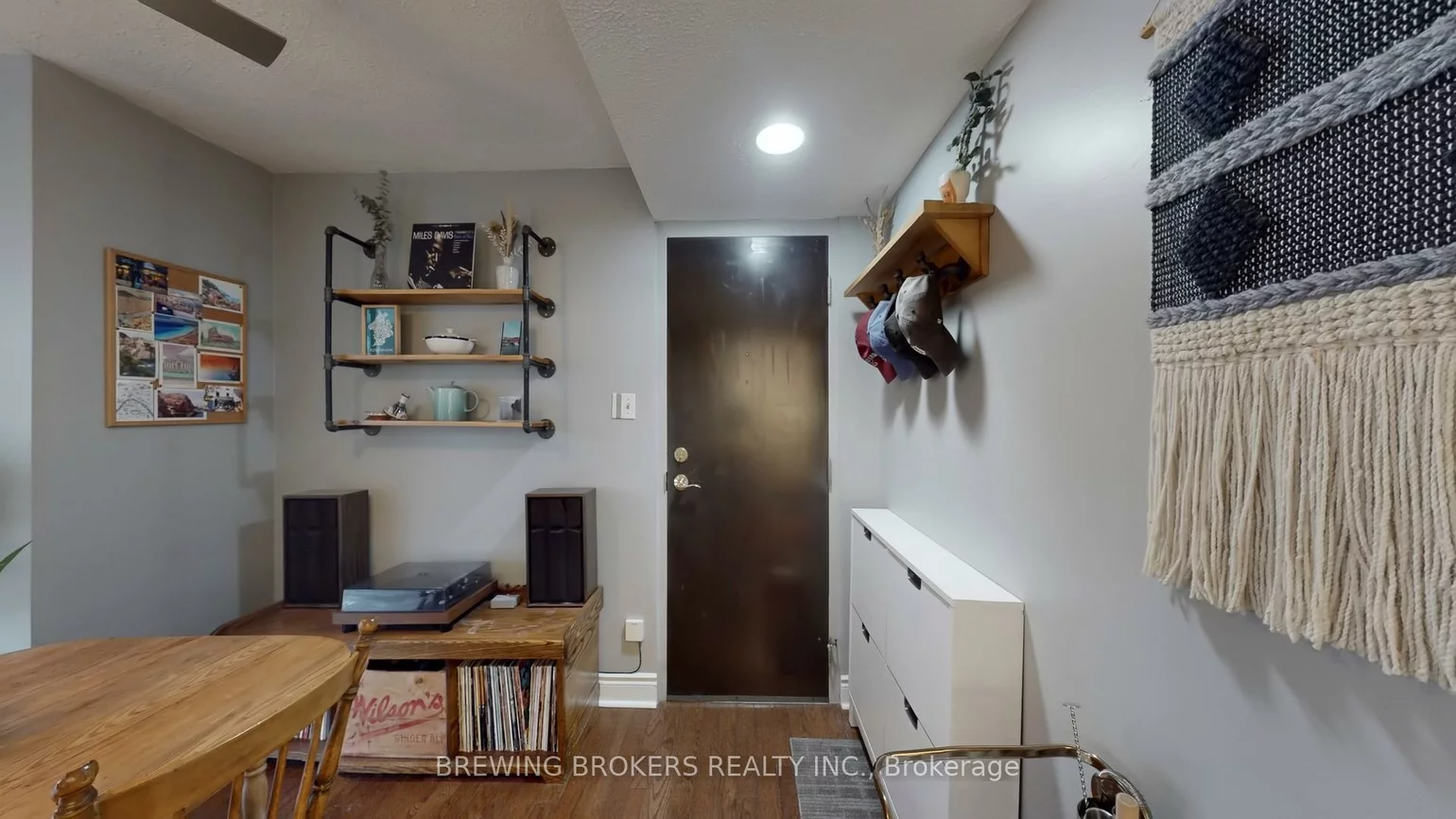 1252, King, South Parkdale, Toronto