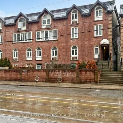 Condo Townhouse, For Sale 1252, King, South Parkdale, Toronto
