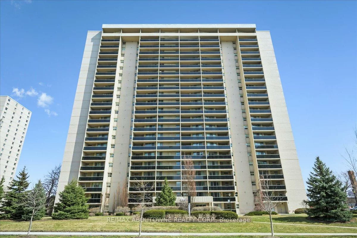 299, Mill, Markland Wood, Toronto